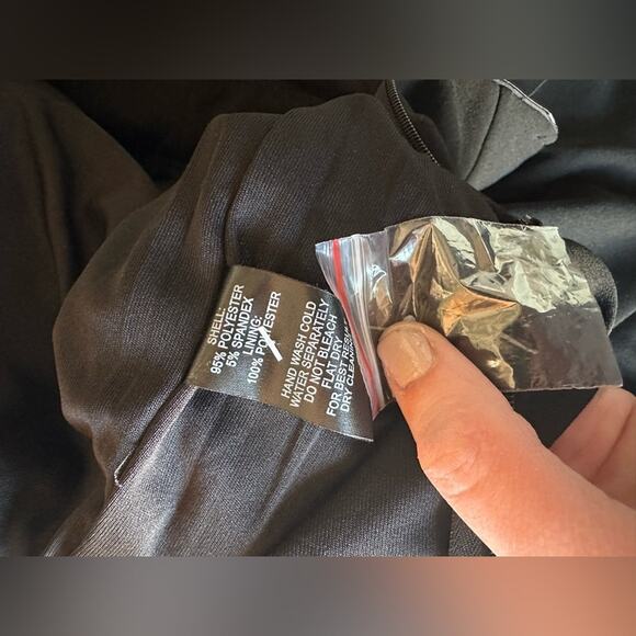 Lulus Isn't She Lovely Black Backless Jumpsuit NWT Size S - Picture 14 of 16